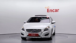 VOLVO S60 2013