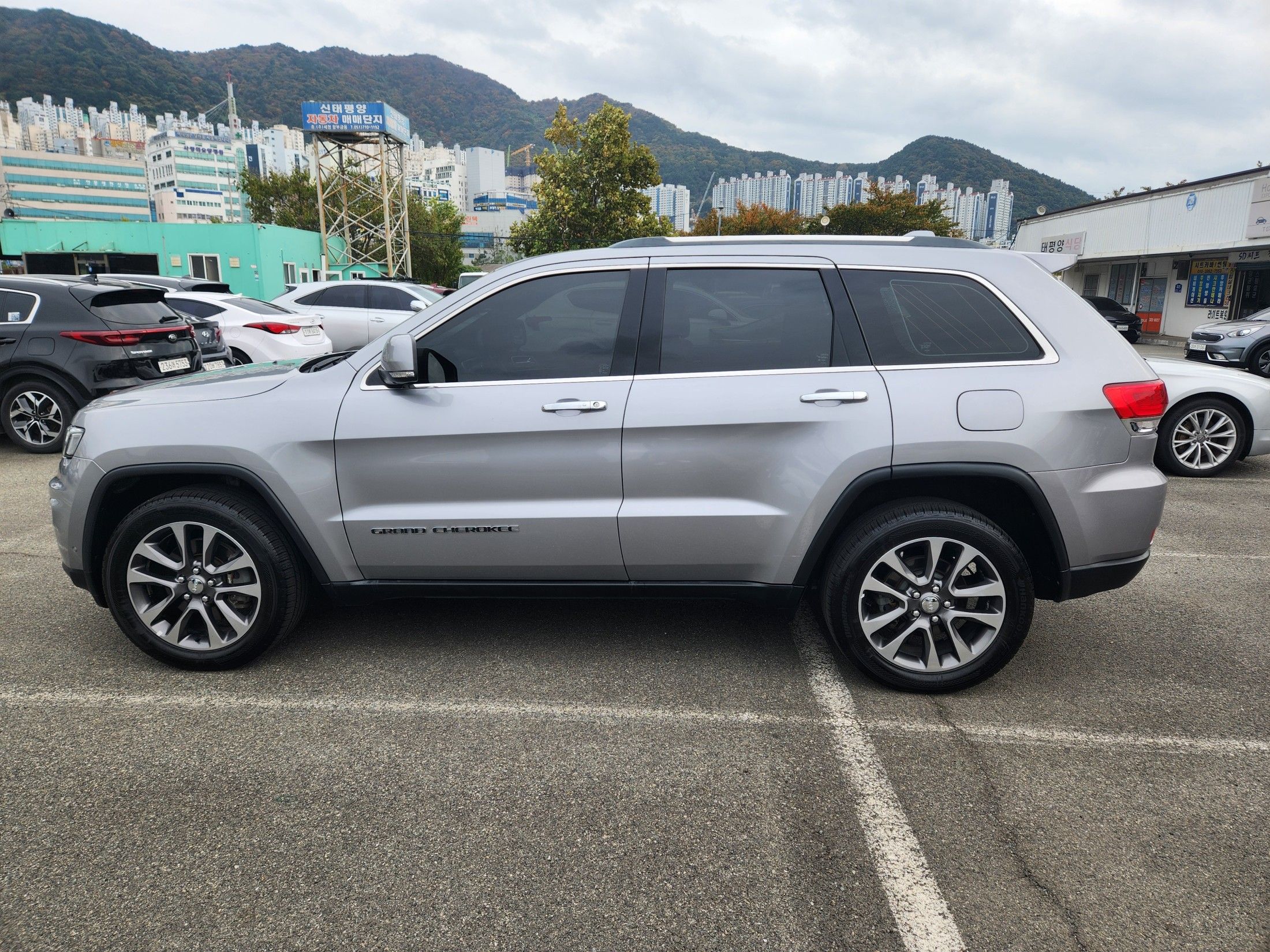 JEEP CHEROKEE GRAND 2018