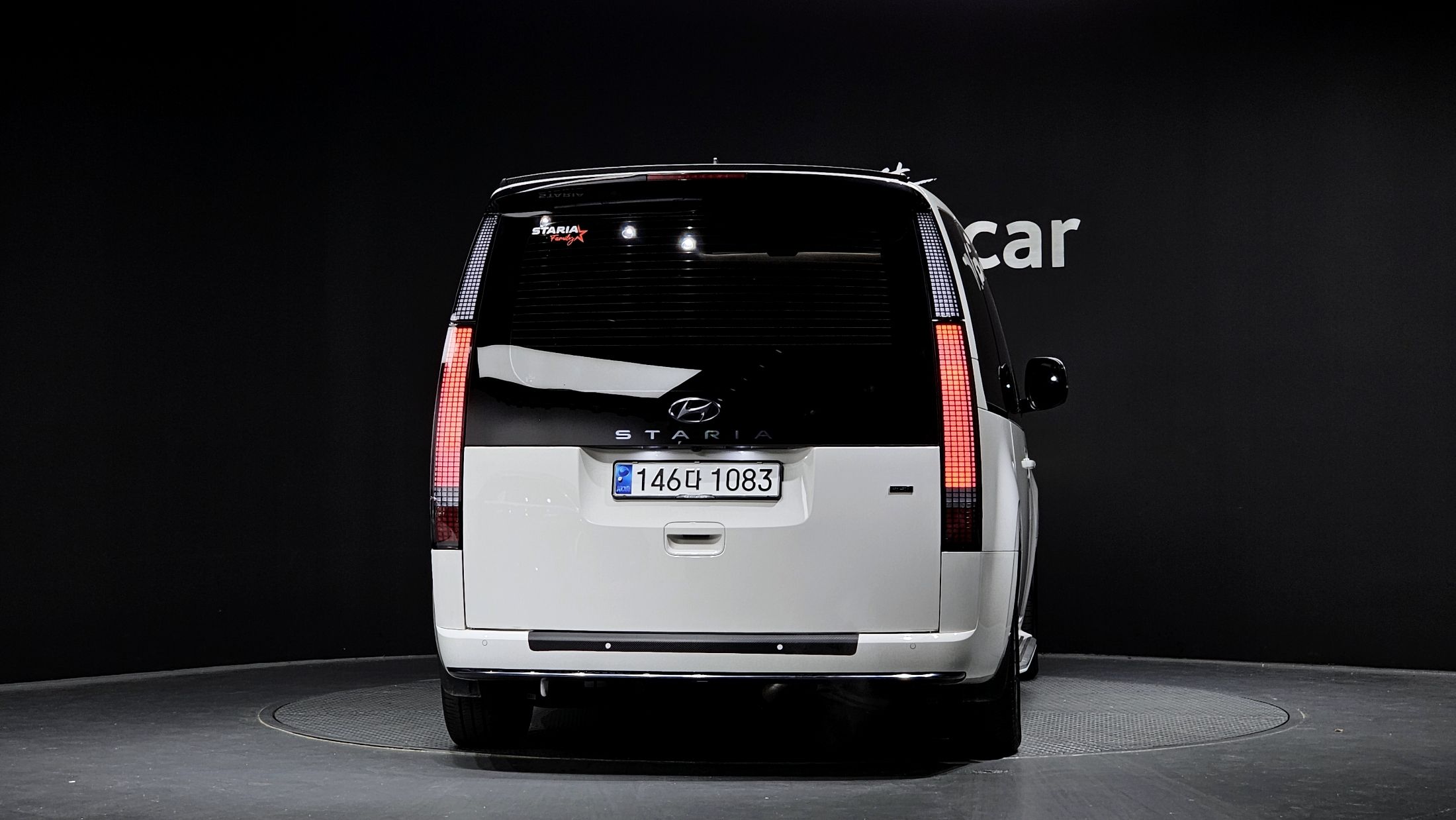 HYUNDAI STARIA 2023