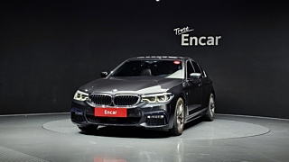 BMW 5-SERIES G30 2018