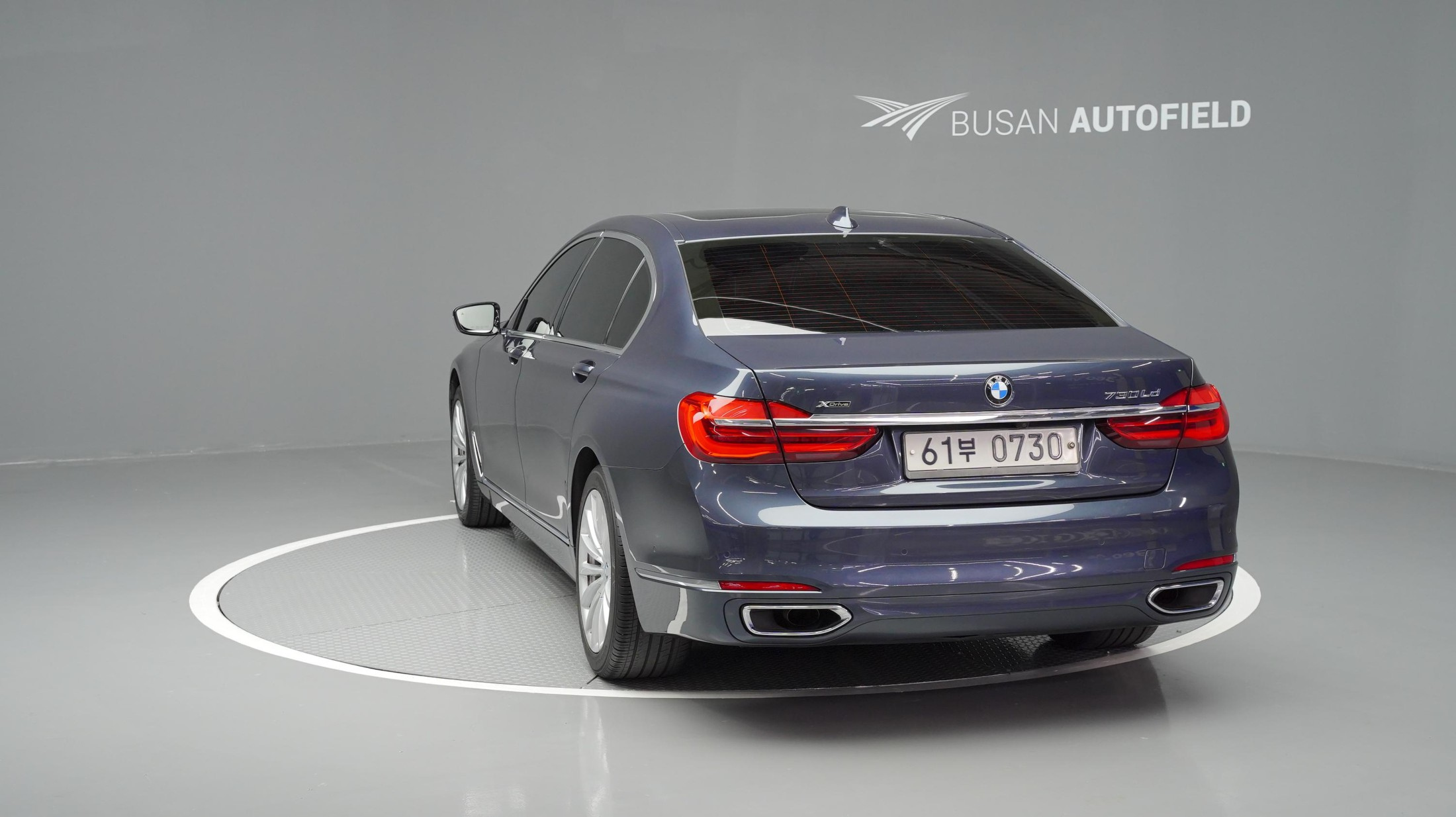 BMW 7-SERIES G11 2015
