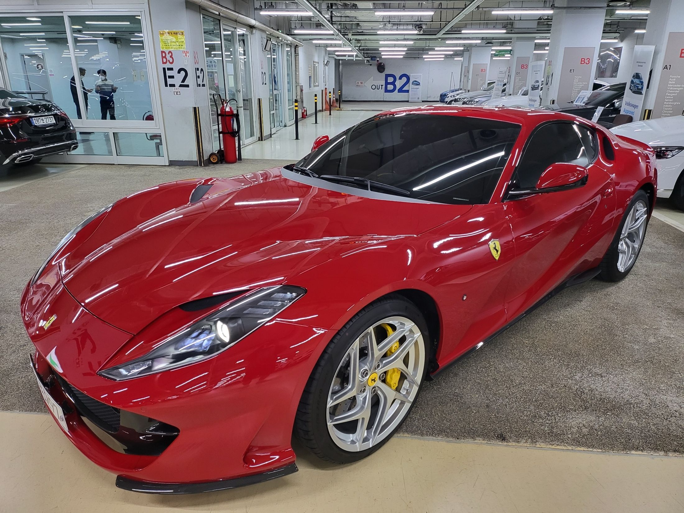 Аукционный лист FERRARI 812 SUPER FAST 2019