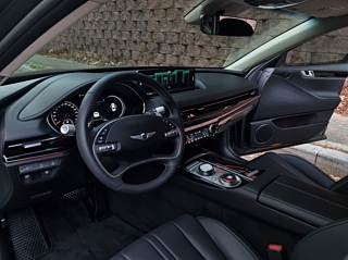 GENESIS G80 RG3 2023