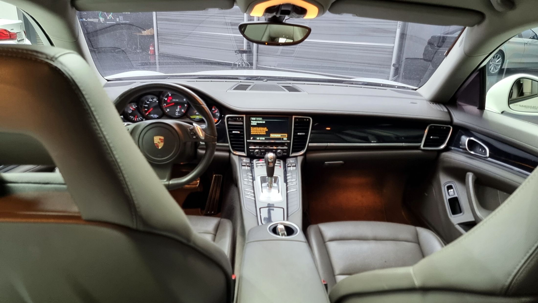 PORSCHE PANAMERA 2015