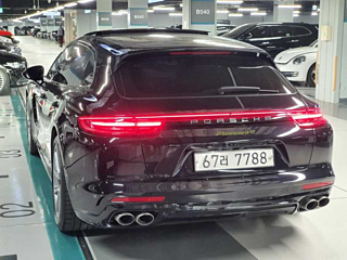 PORSCHE PANAMERA 971 2019
