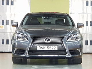 LEXUS LS460 2014