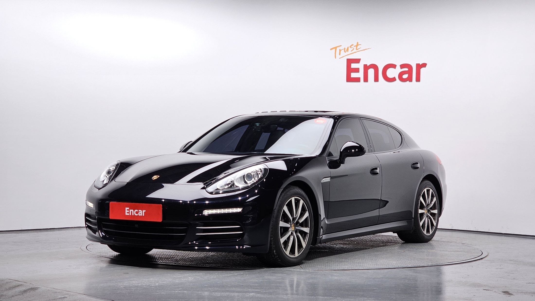 PORSCHE PANAMERA 2015
