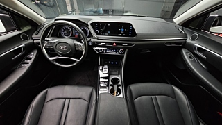 HYUNDAI SONATA DN8 2019