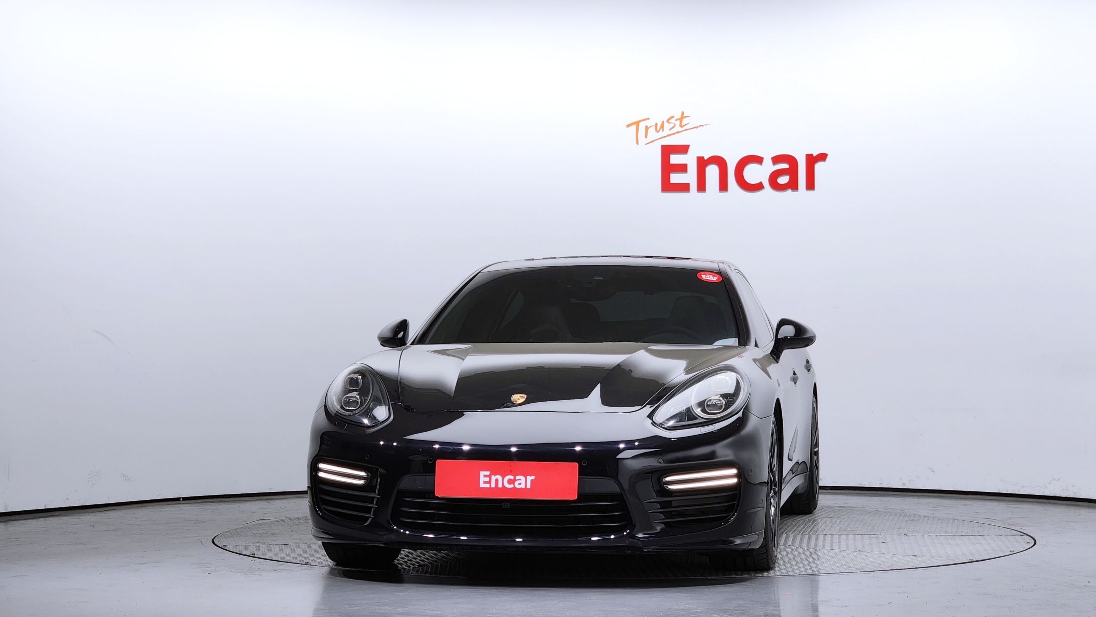 PORSCHE PANAMERA 2016