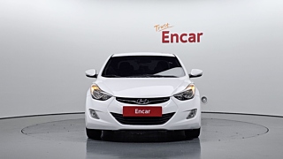 HYUNDAI AVANTE MD 2012