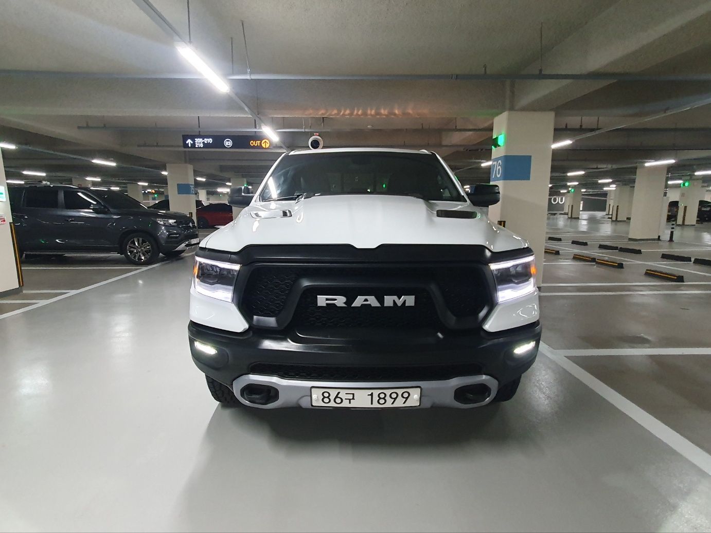 DODGE RAM PICK UP