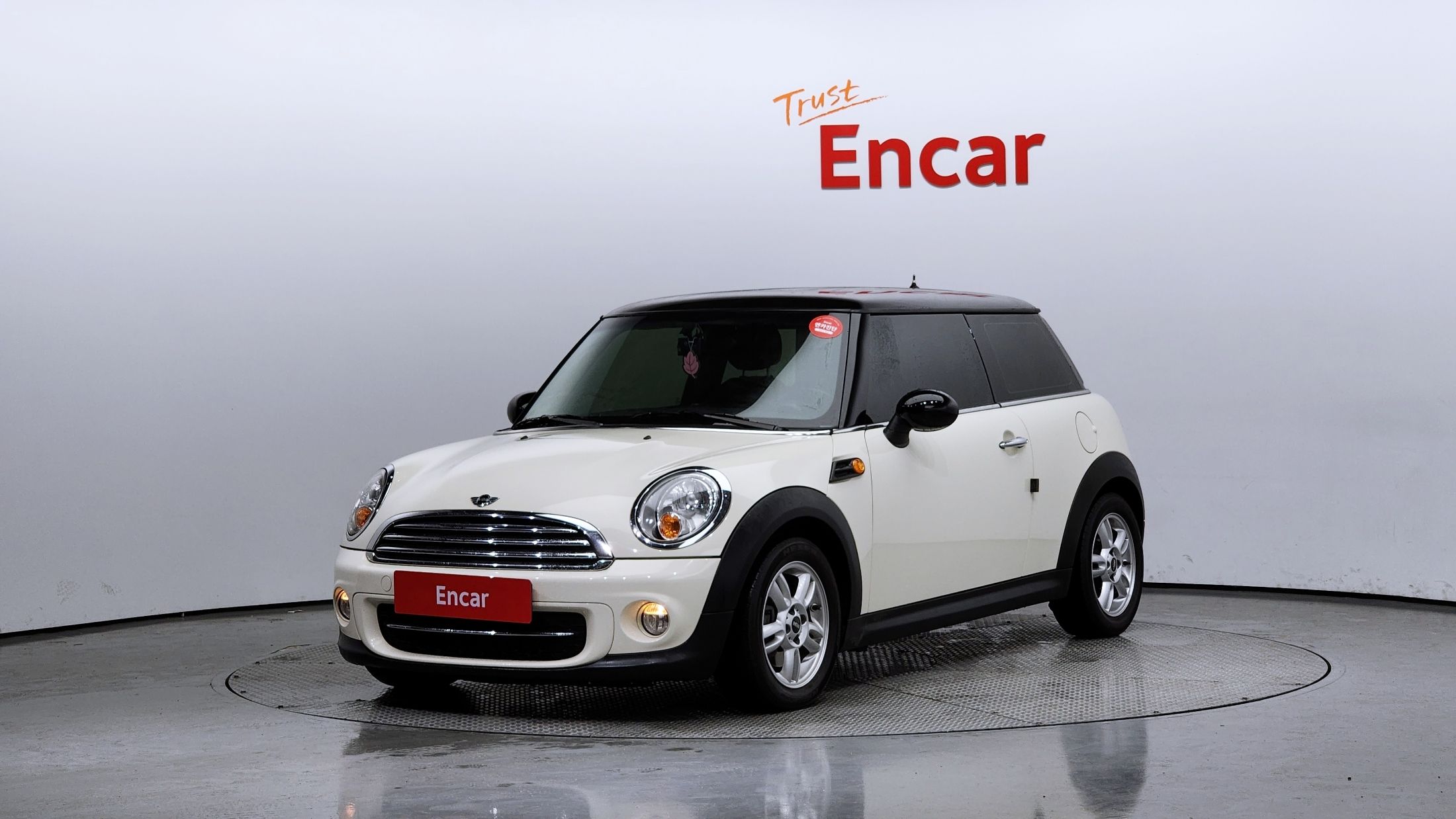 MINI COOPER D 2012