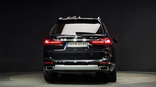 BMW X7 G07 2021