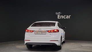 HYUNDAI AVANTE AD 2016
