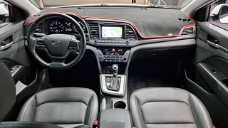 HYUNDAI AVANTE AD 2016