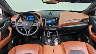 MASERATI LEVANTE 2018