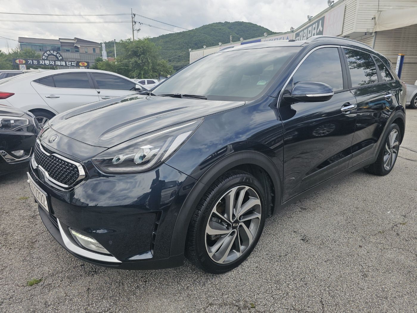 KIA NIRO