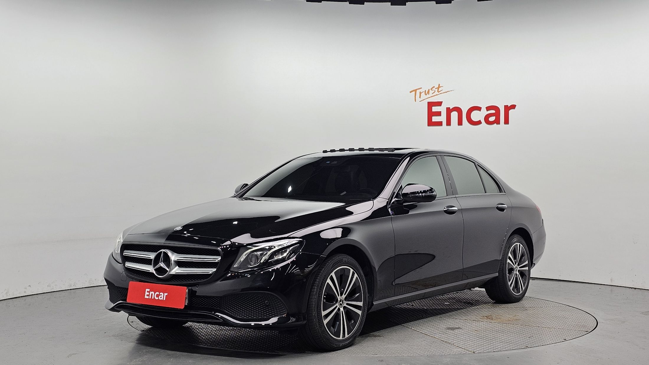 MERCEDES BENZ E-CLASS W213
