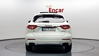 MASERATI LEVANTE 2017