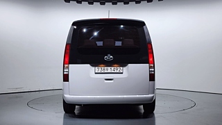 HYUNDAI STARIA 2021