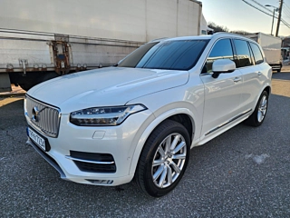 VOLVO XC90 2016