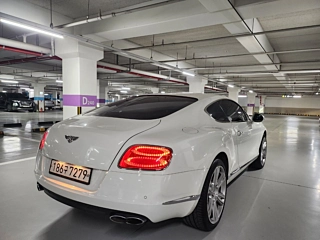 BENTLEY CONTINENTAL GT 2015