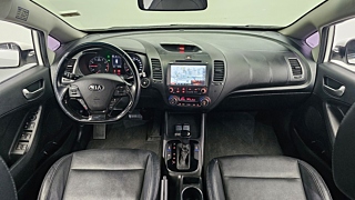 KIA K3 2016
