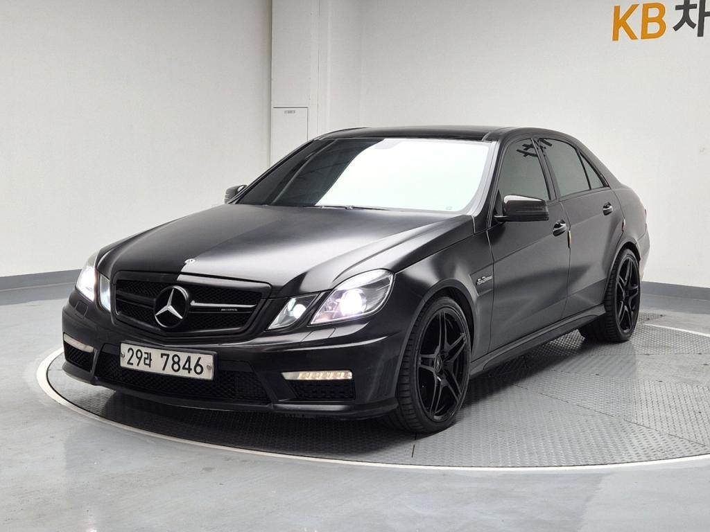 MERCEDES BENZ E-CLASS W212