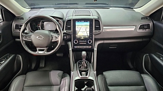 SAMSUNG QM6 2020
