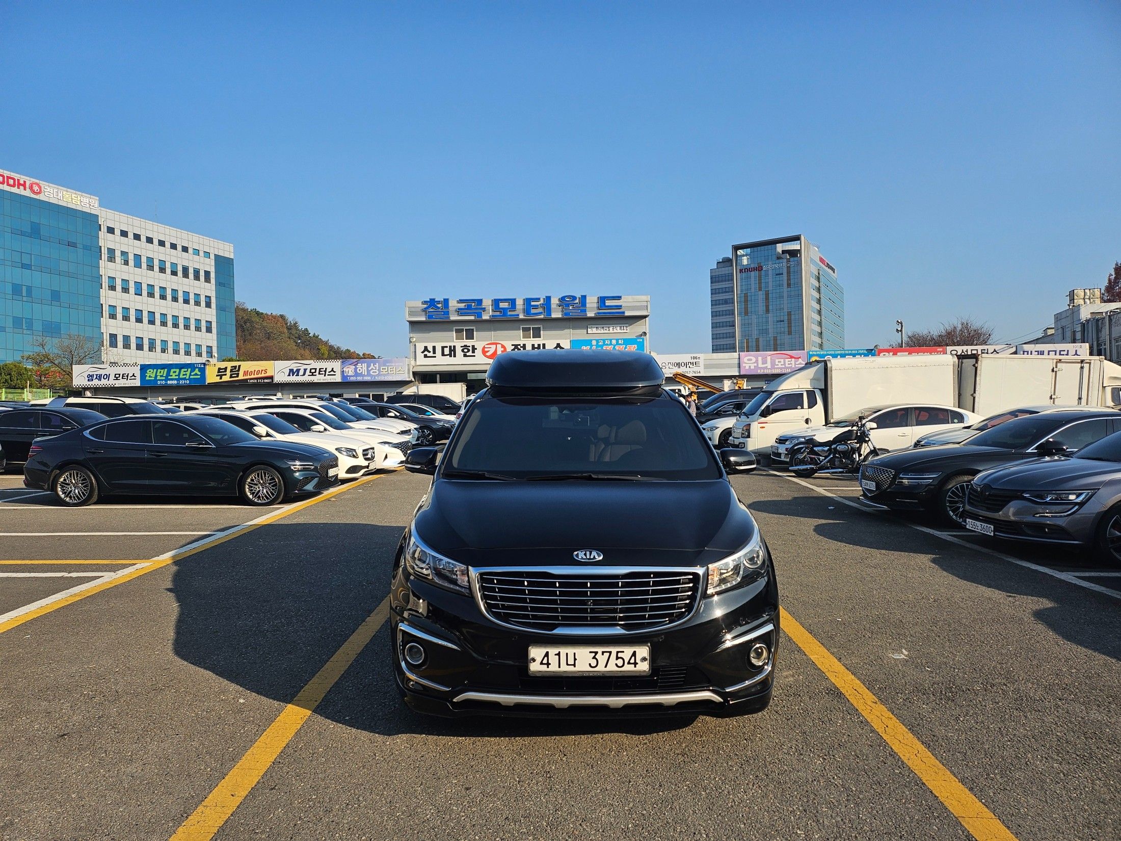KIA CARNIVAL