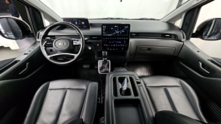 HYUNDAI STARIA 2022