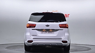 KIA CARNIVAL 2018