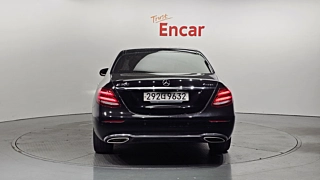 MERCEDES BENZ E-CLASS W213 2019