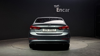 HYUNDAI AVANTE AD 2016