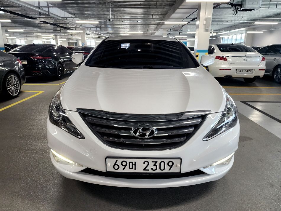 HYUNDAI SONATA THE BRILLIANT 2013