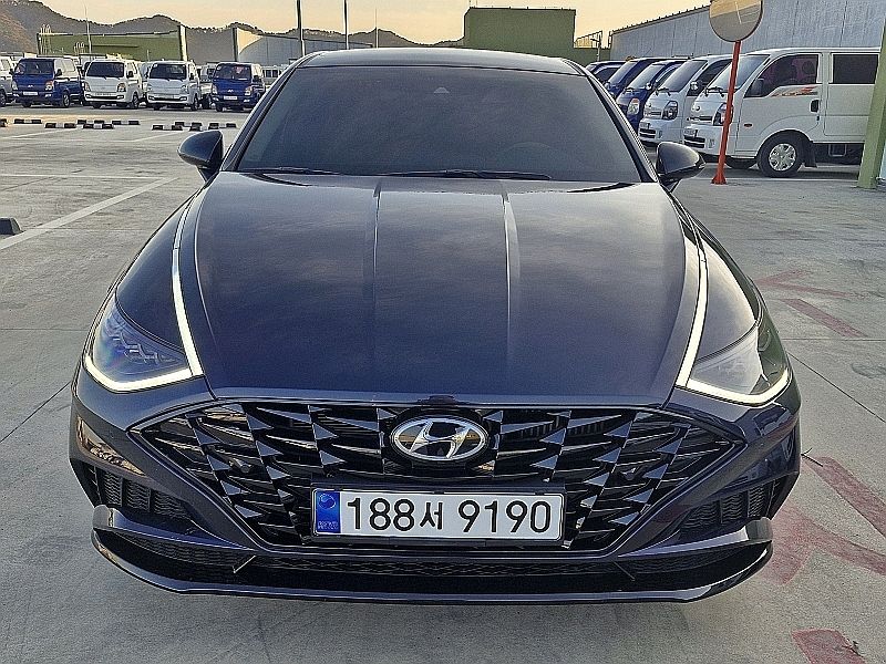 HYUNDAI SONATA DN8 2021