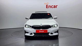 BMW 3-SERIES G20  330i Luxury 2019