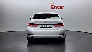 BMW 3-SERIES G20  330i Luxury 2019