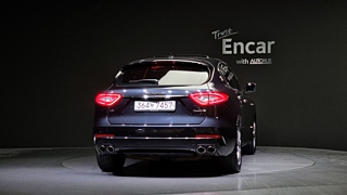 MASERATI LEVANTE 2019