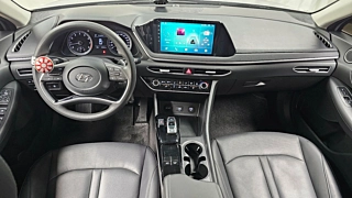 HYUNDAI SONATA DN8 2019