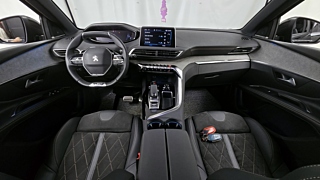 PEUGEOT 5008 2020
