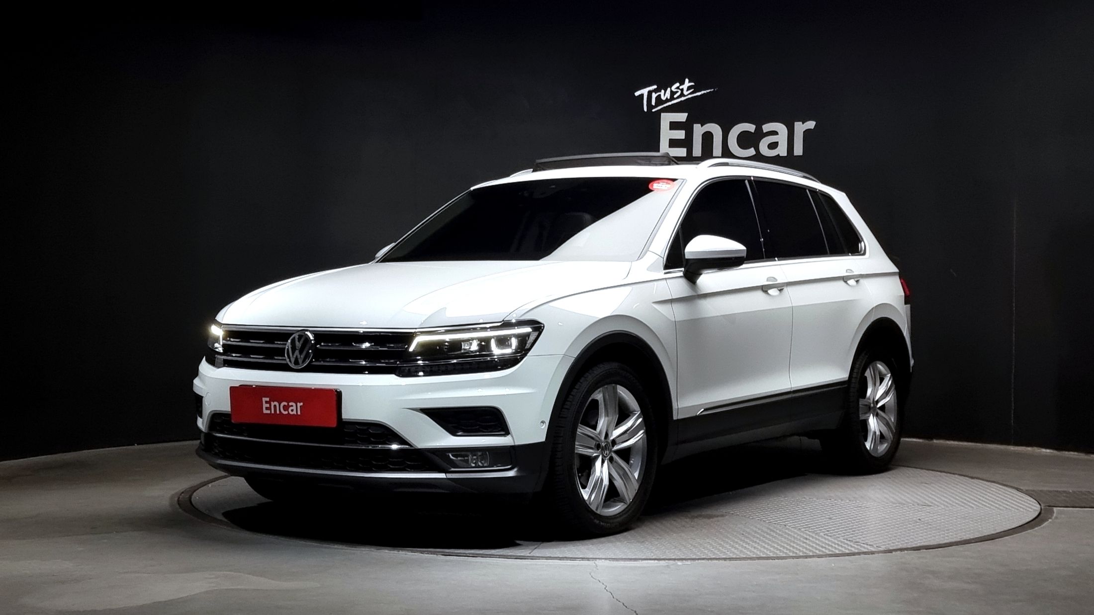 VOLKSWAGEN TIGUAN 2020