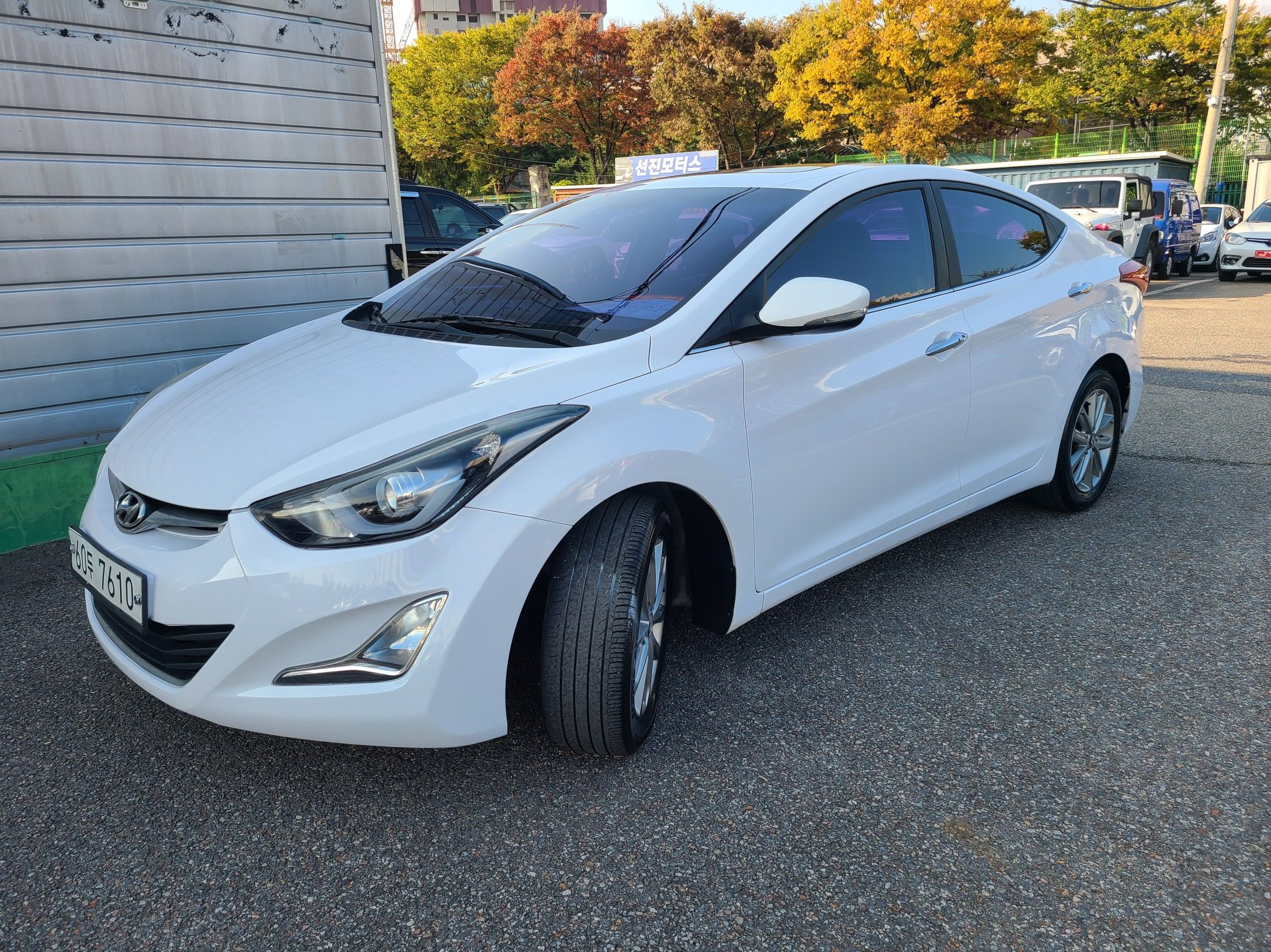 HYUNDAI AVANTE