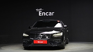 VOLVO S60 2019