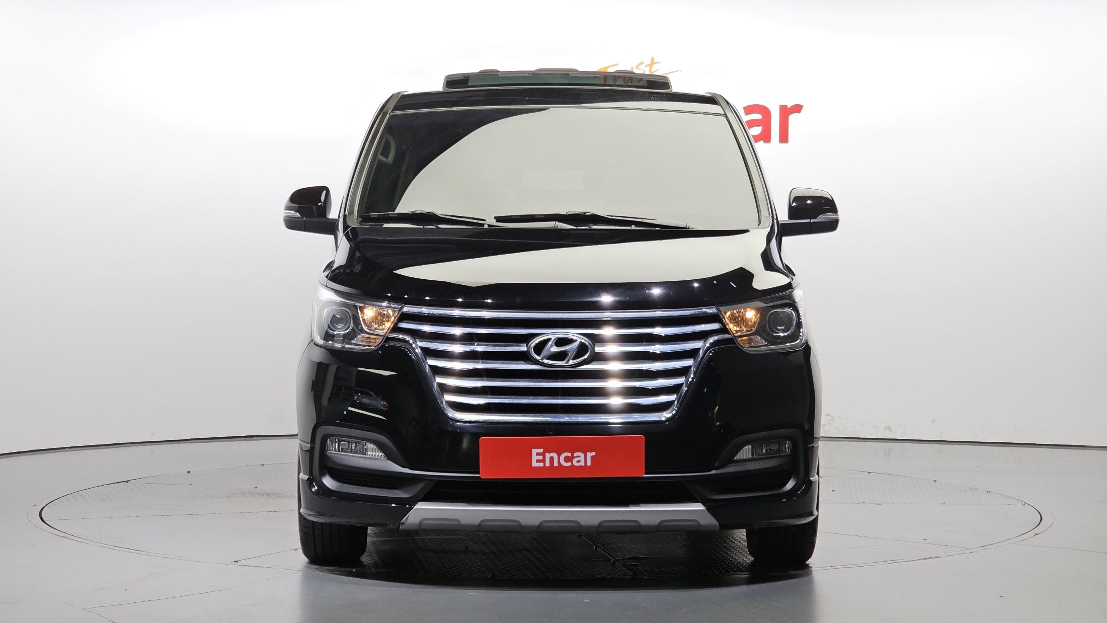 HYUNDAI STAREX GRAND 2018