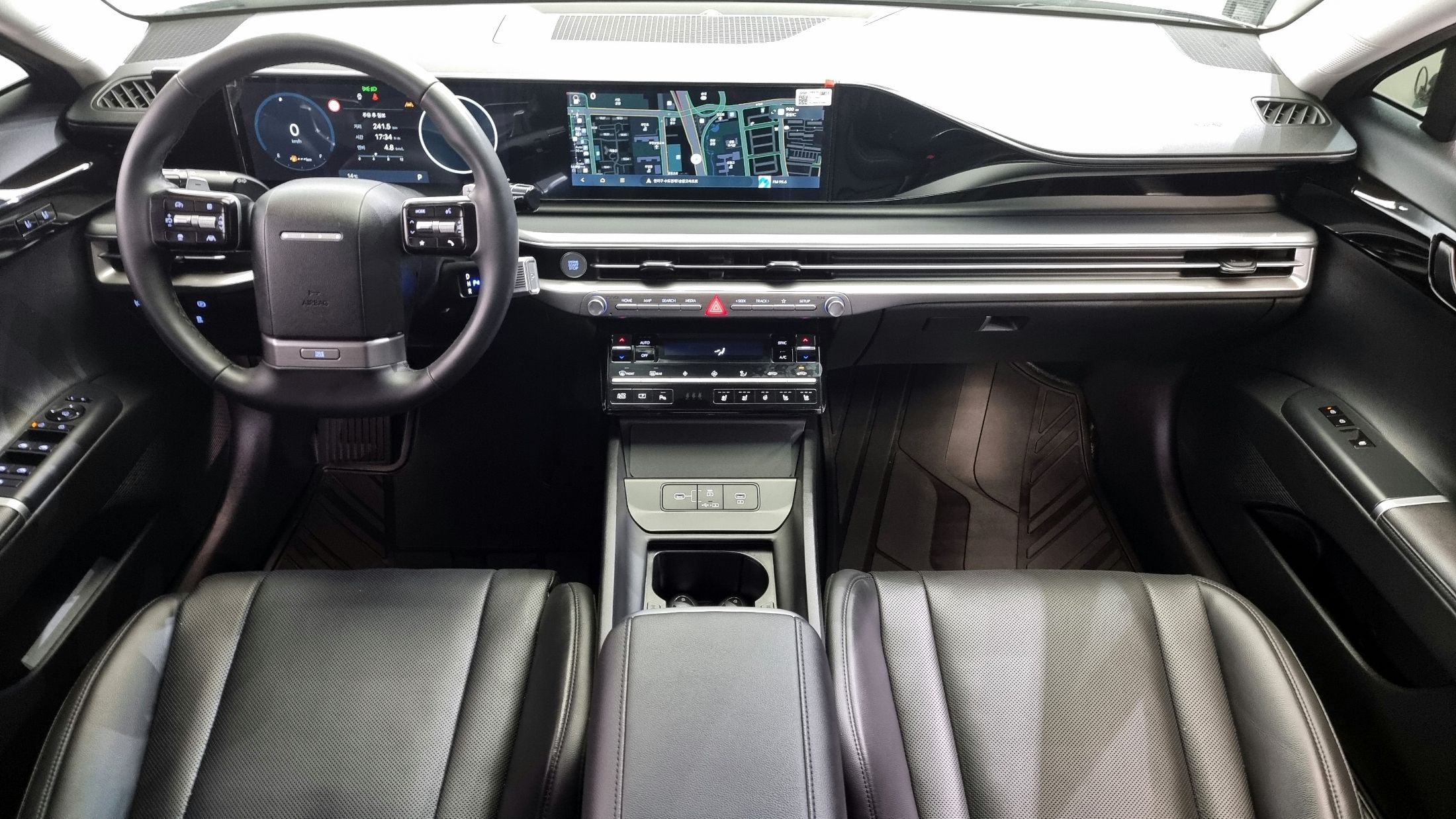 HYUNDAI GRANDEUR GN7 2024