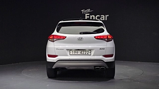 HYUNDAI TUCSON 2017