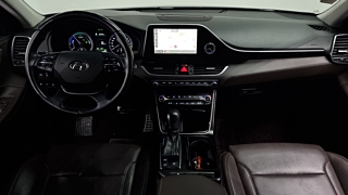 HYUNDAI GRANDEUR IG HYBRID 2017