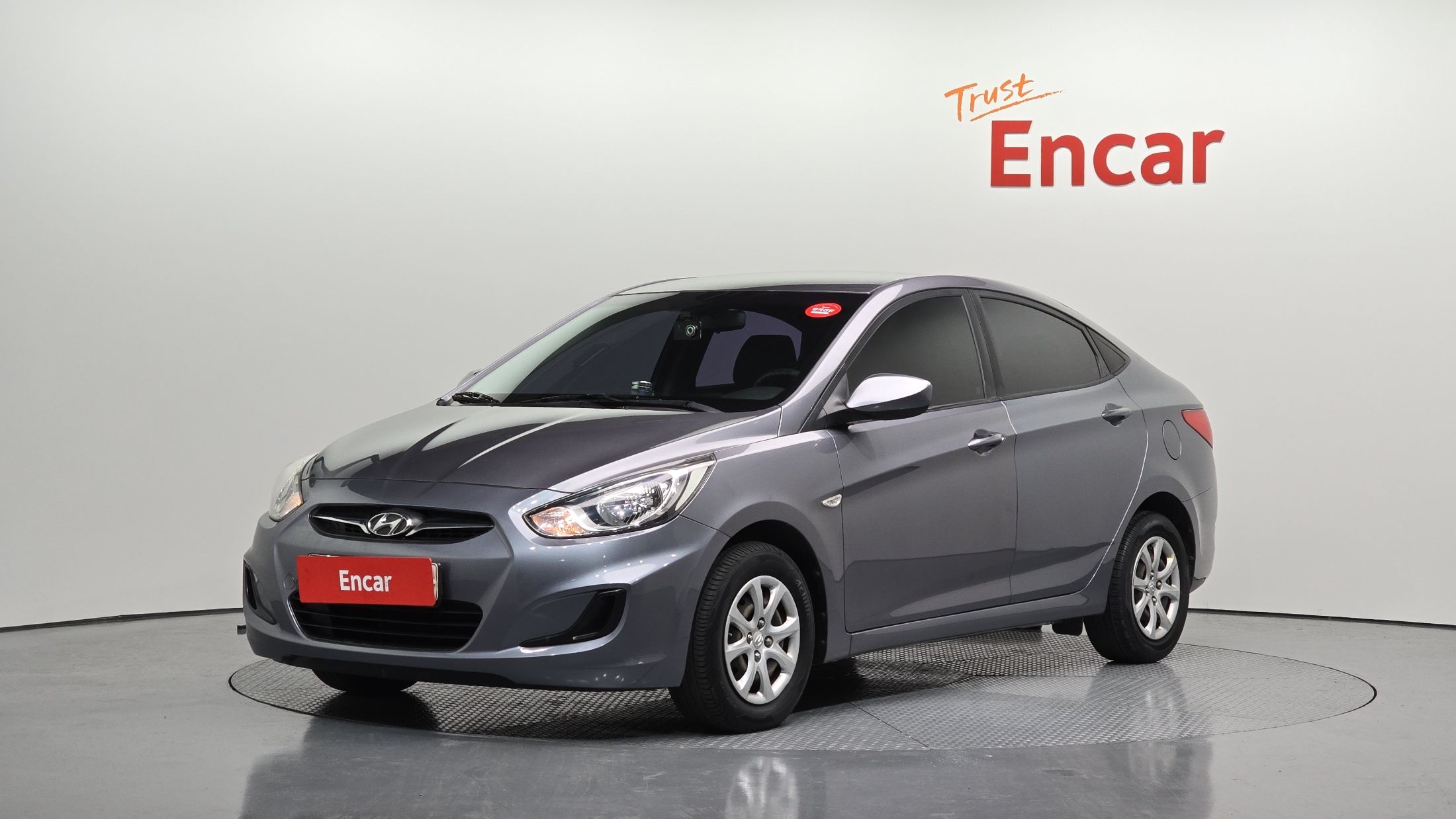 HYUNDAI ACCENT NEW