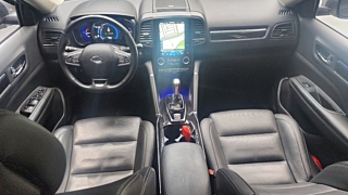 SAMSUNG QM6 2019
